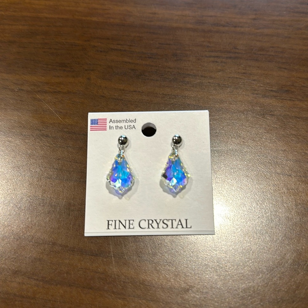 Earrings Fine Crystal Teardrop